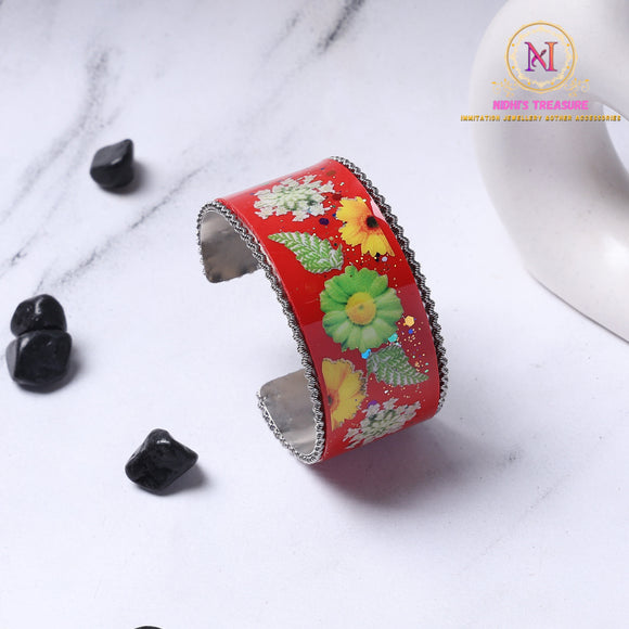 Hand Cuff