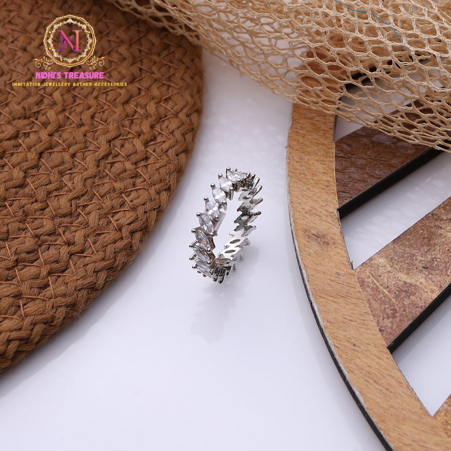 American Diamond Band Ring – Silver Polish | Premium Minimal Ring