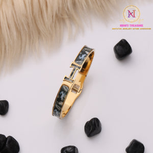Anti-Tarnish Green Enamel Bracelet | Openable Designer Kada