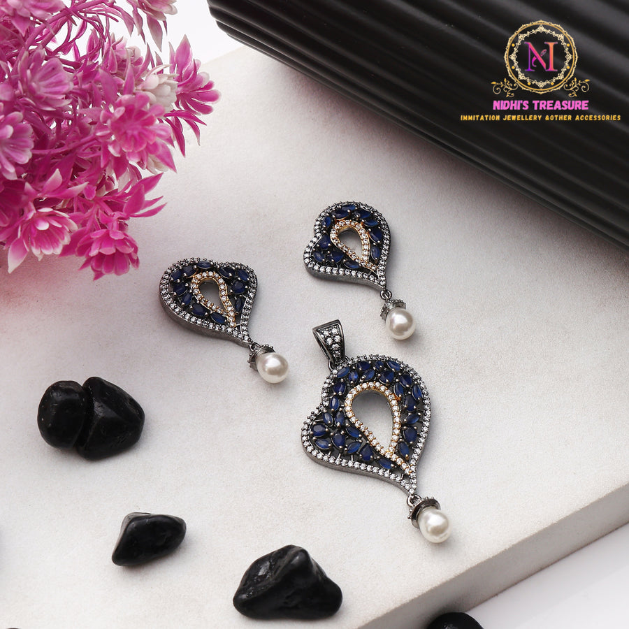 Vintage Paisley (Kairi) Pendant Set – Blue | Dual Tone AD Design