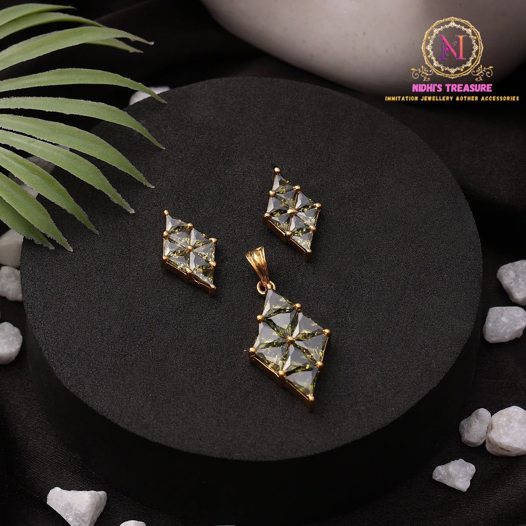 Green Stone Geometric Pendant Set with Earrings | Modern Design