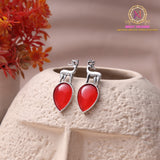 Deer Design Silver Tone Earrings – Teardrop Stone